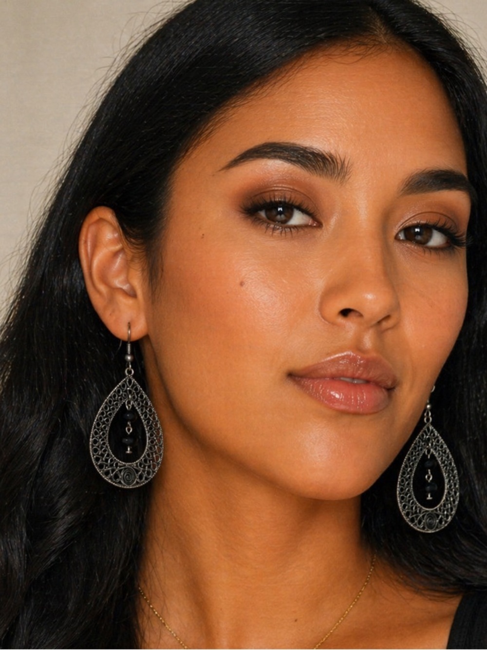 Earrings - Picture 4 of 4